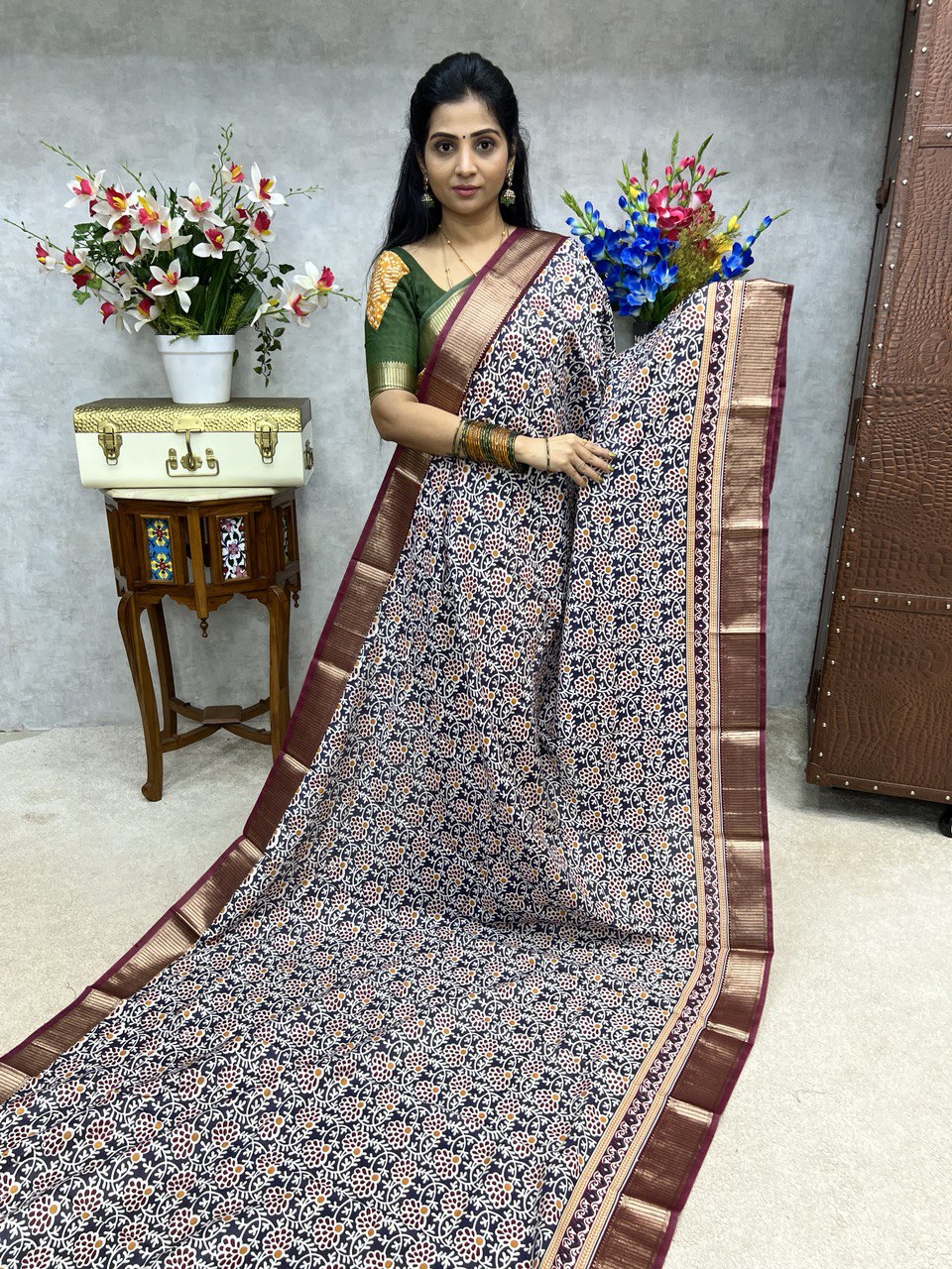 Dyeable Handloom Banarasi Moonga Silk Suit Set - Unstitched – Luxurion World